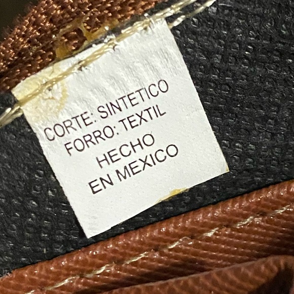 Elegant Floral Black and Brown Wristlet Clutch. Frida Kahlo Decorated. - Picture 5 of 6